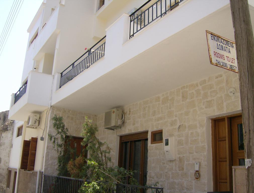 Vazakas Rooms Mytilene Exterior photo