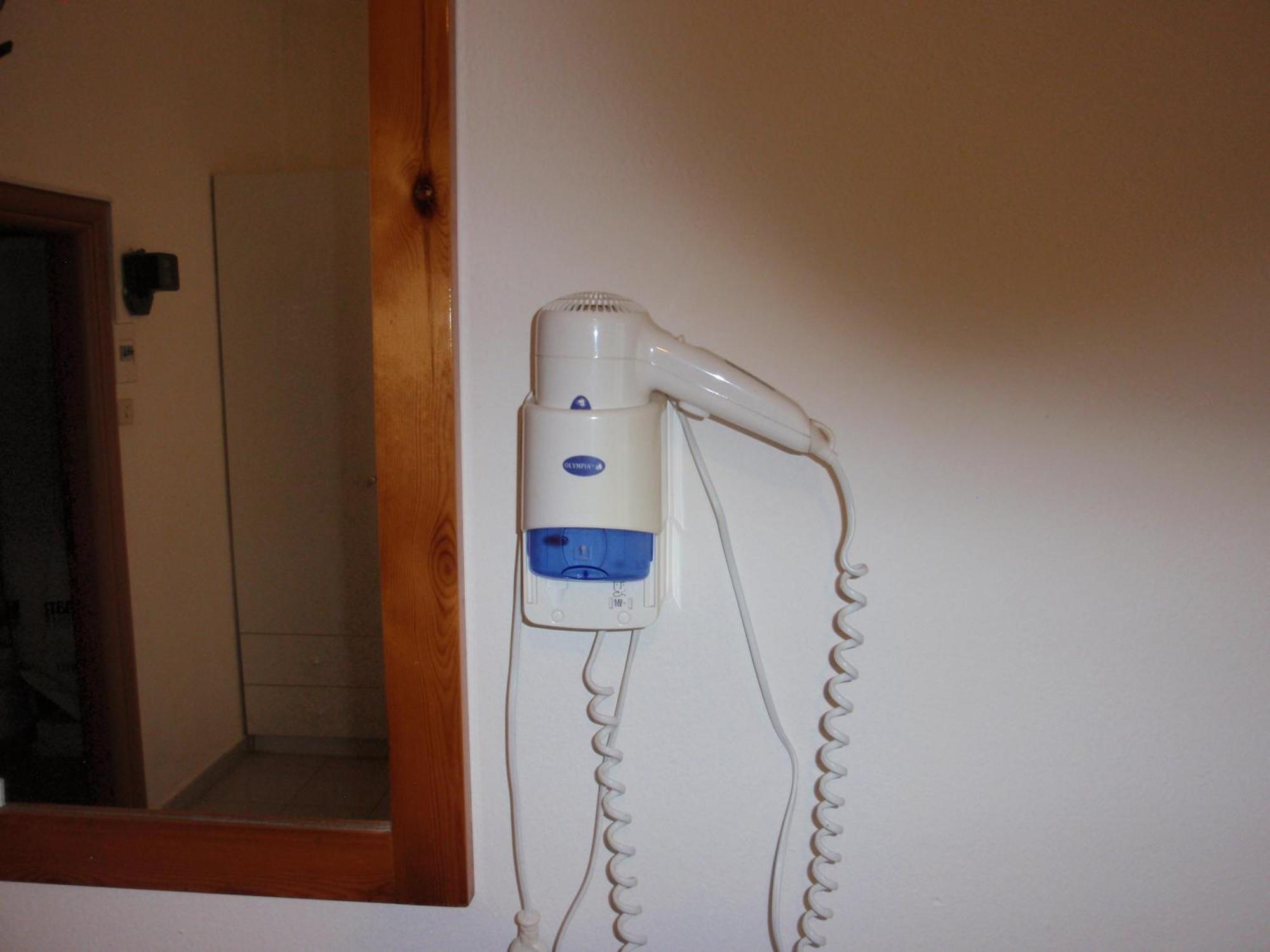 Vazakas Rooms Mytilene Exterior photo
