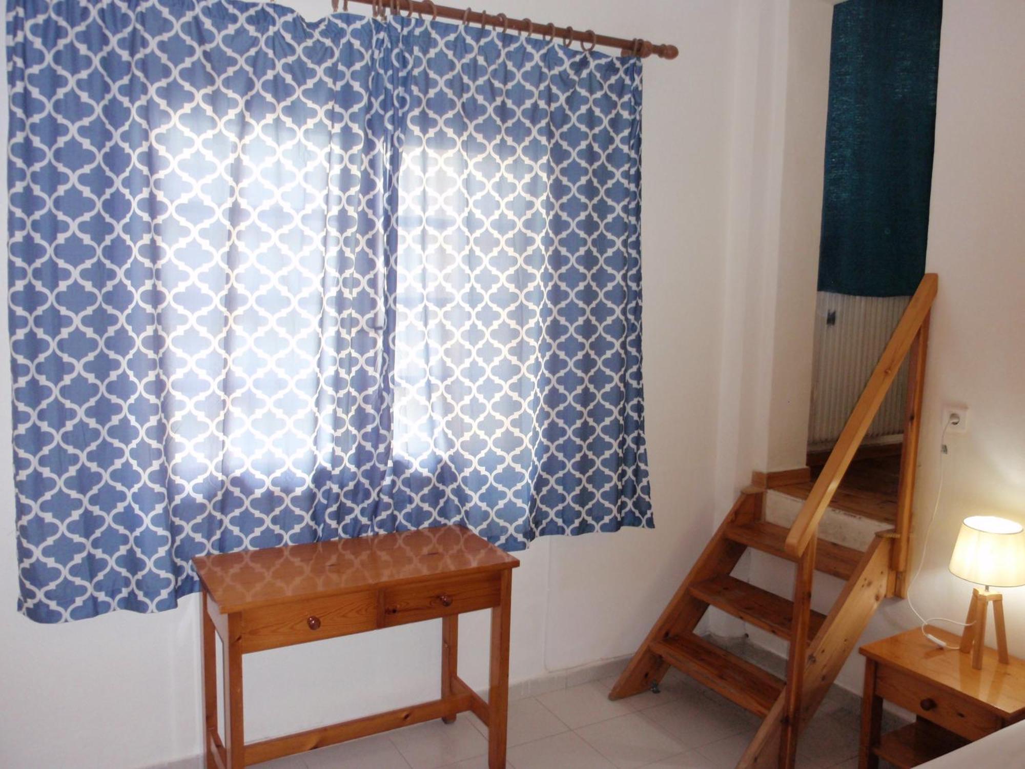 Vazakas Rooms Mytilene Exterior photo