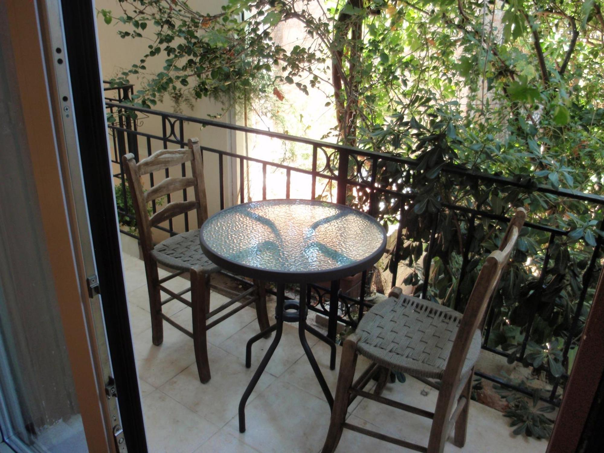 Vazakas Rooms Mytilene Exterior photo