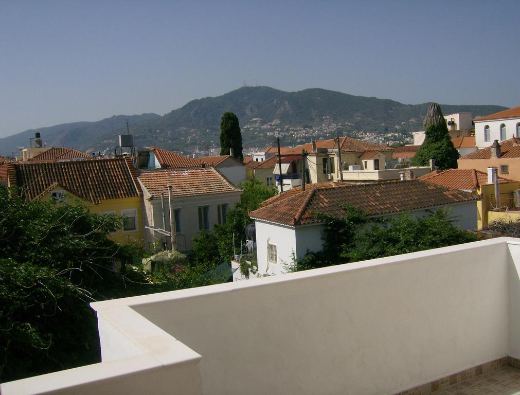 Vazakas Rooms Mytilene Exterior photo